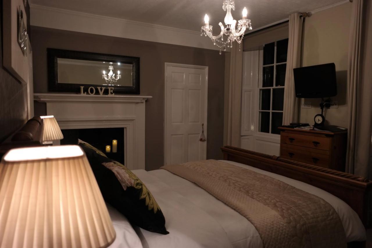 White Linen Whitby, Room Only 외부 사진