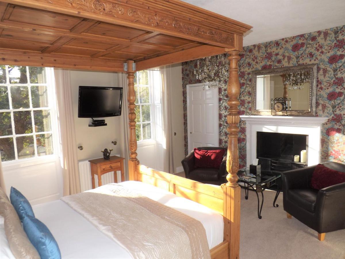 White Linen Whitby, Room Only 외부 사진