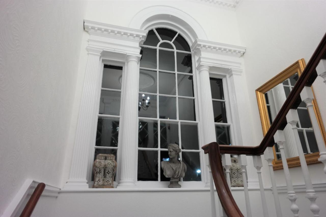 White Linen Whitby, Room Only 외부 사진